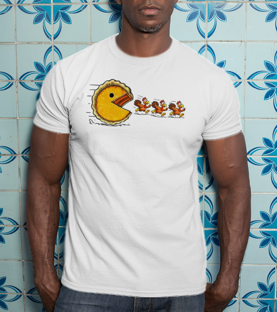 Thanksgiving Turkey Chase With Retro Pumpkin Pie Eating Game Theme T-Shirt