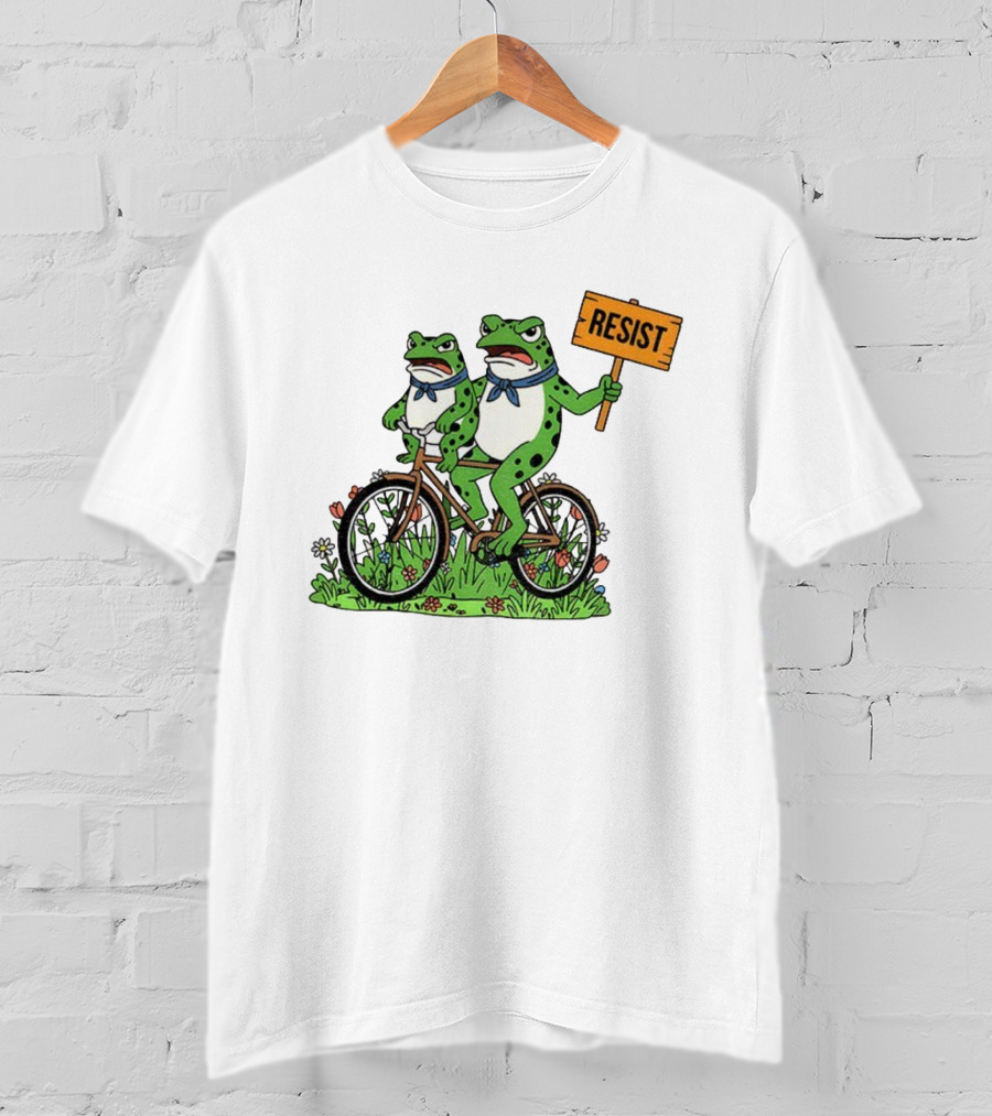Frog On Bike Resist Protest Sign Portland Garden Scene T-Shirt