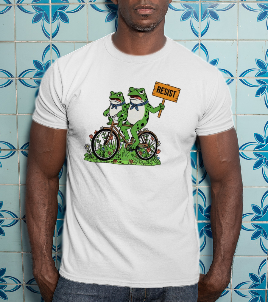 Frog On Bike Resist Protest Sign Portland Garden Scene T-Shirt