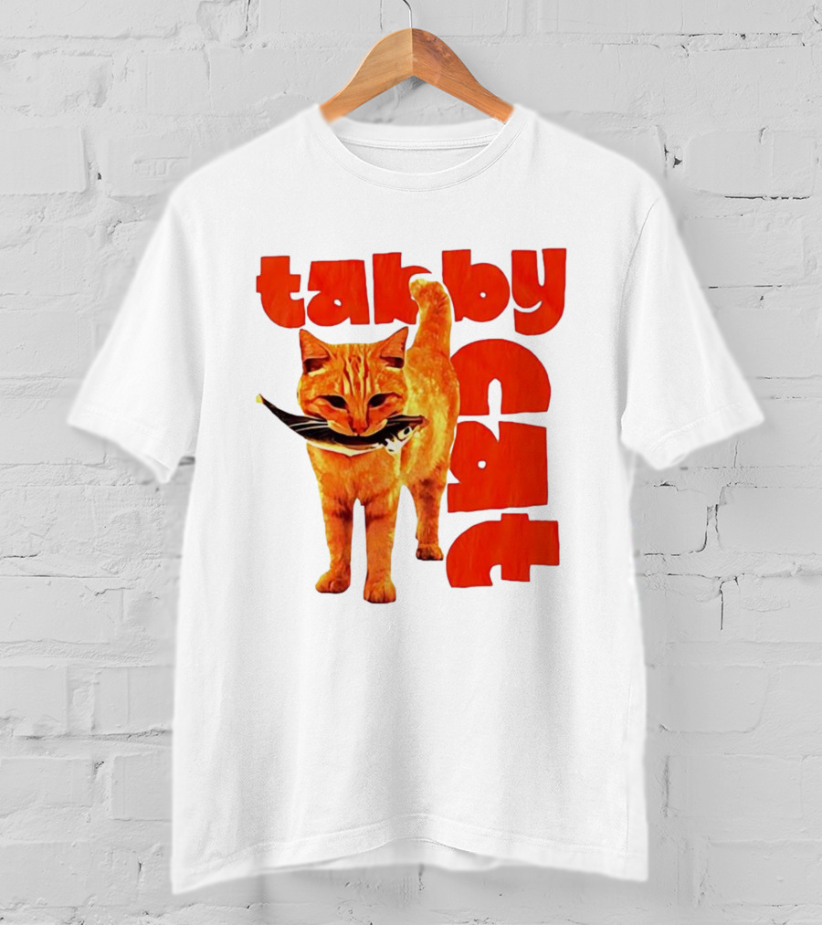 Tabby Cat Holding Fish Meme Retro Font T-Shirt