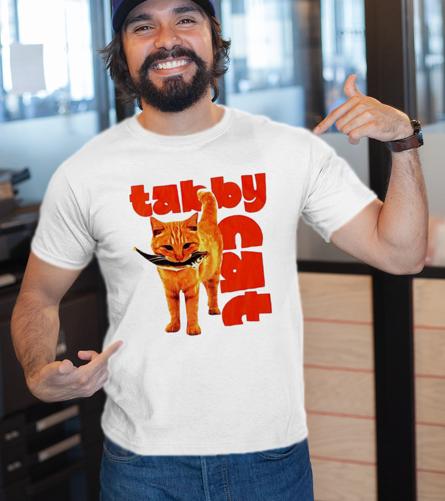 Tabby Cat Holding Fish Meme Retro Font T-Shirt