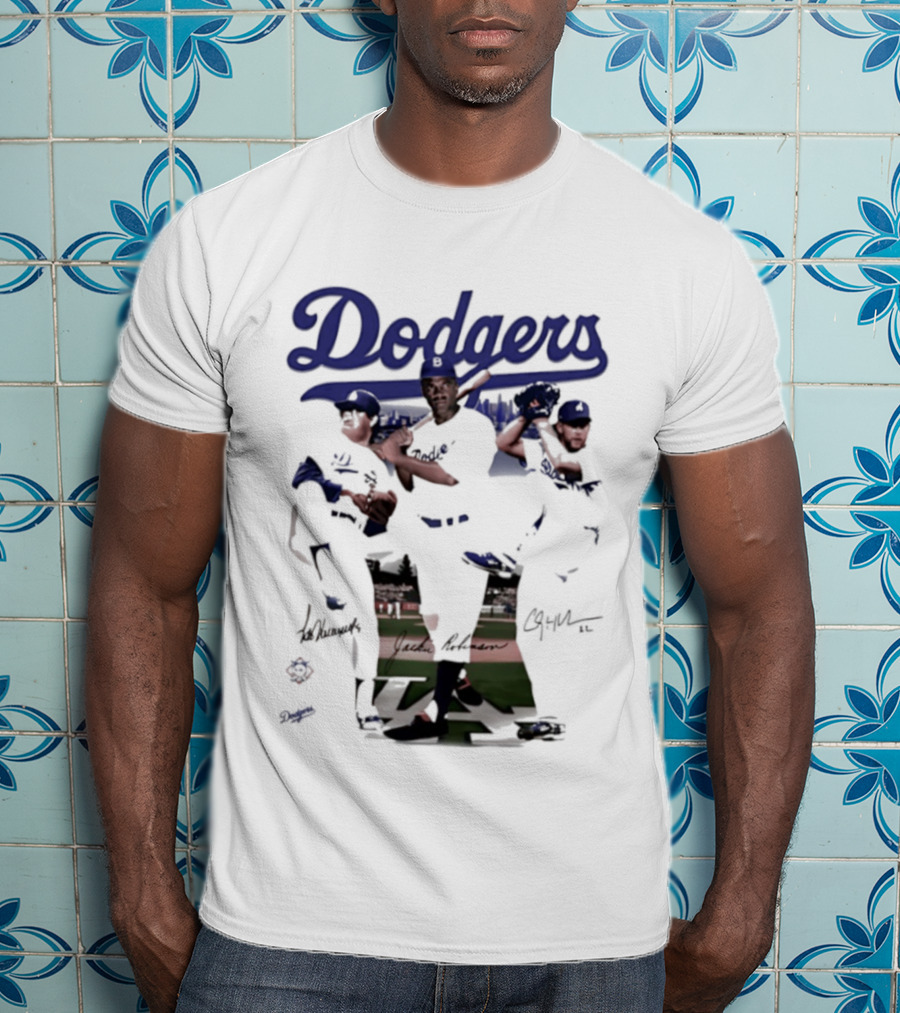 Los Angeles Dodgers Mookie Betts Steve Sax Clayton Kershaw Signatures Vintage Style T-Shirt