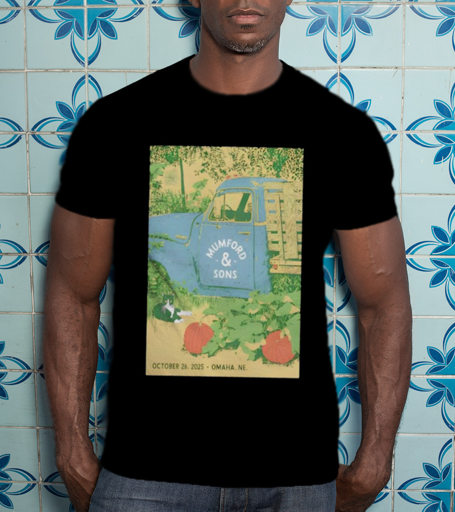 Mumford & Sons Omaha NE October 26 2025 Vintage Truck And Pumpkins T-Shirt