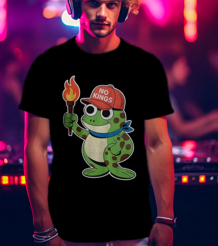 No Kings Frog Holding Torch Portland Protest Vintage Anti-ICE T-Shirt