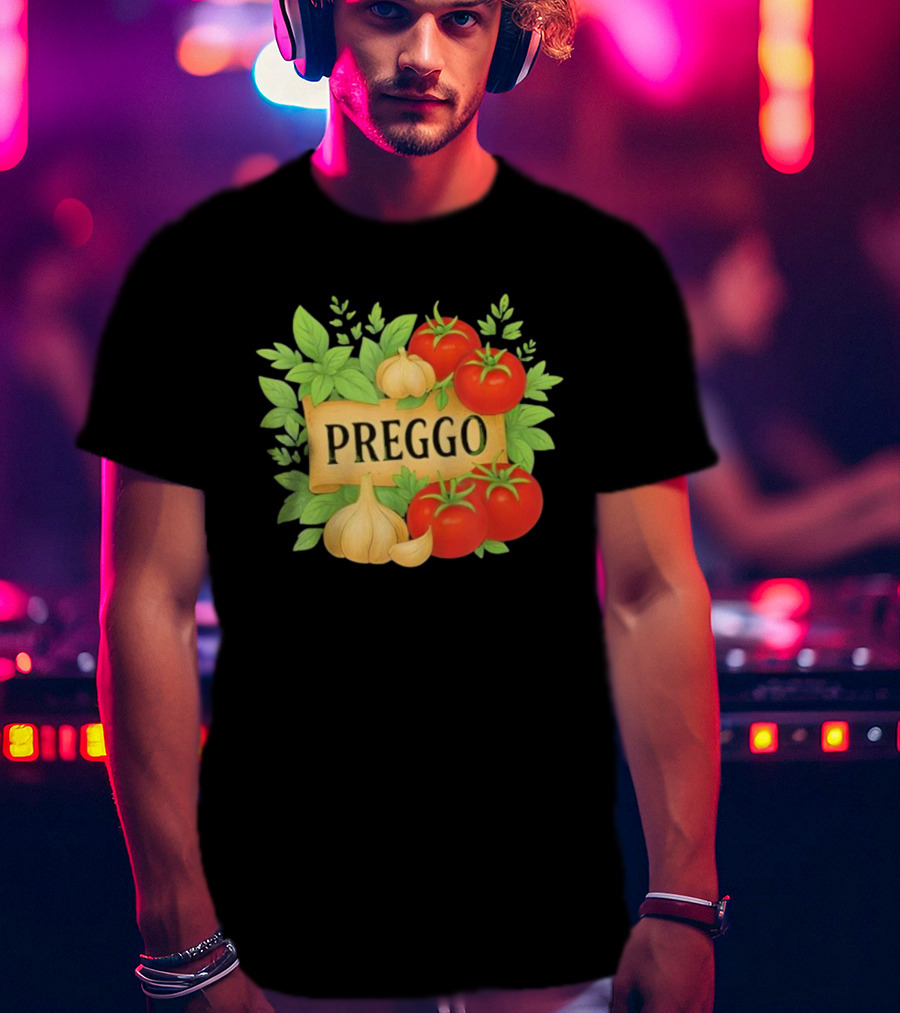 Prego Sauce Inspired Preggo Cute Pregnancy Announcement Costume T-Shirt