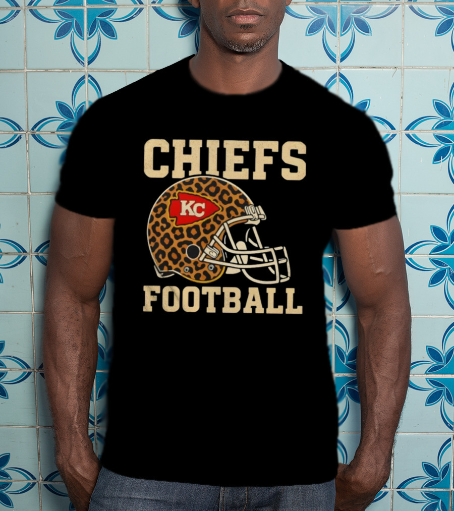 Retro KC Chiefs Leopard Helmet Football Vintage Style T-Shirt