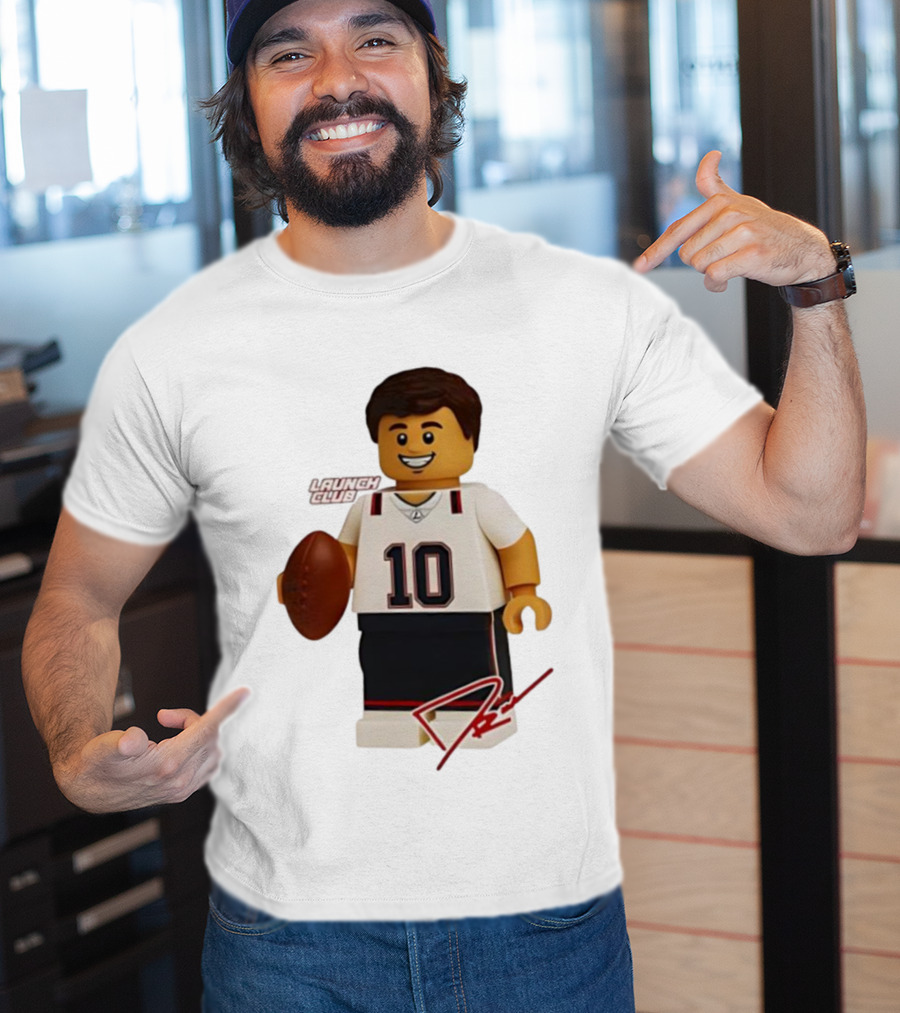 Tom Brady New England Patriots Lego Minifigure 10 Launch Club Signature T-Shirt