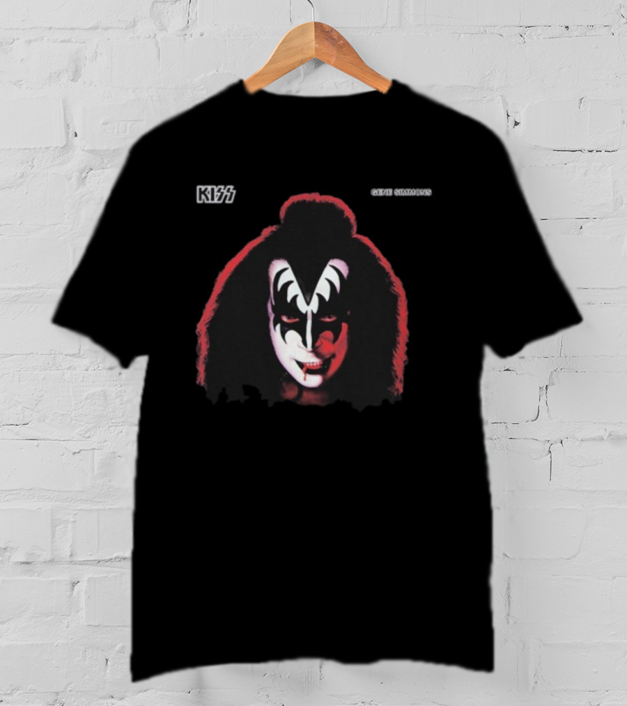 Kiss 1978 Gene Simmons Iconic Face Paint And Hair Style T-Shirt