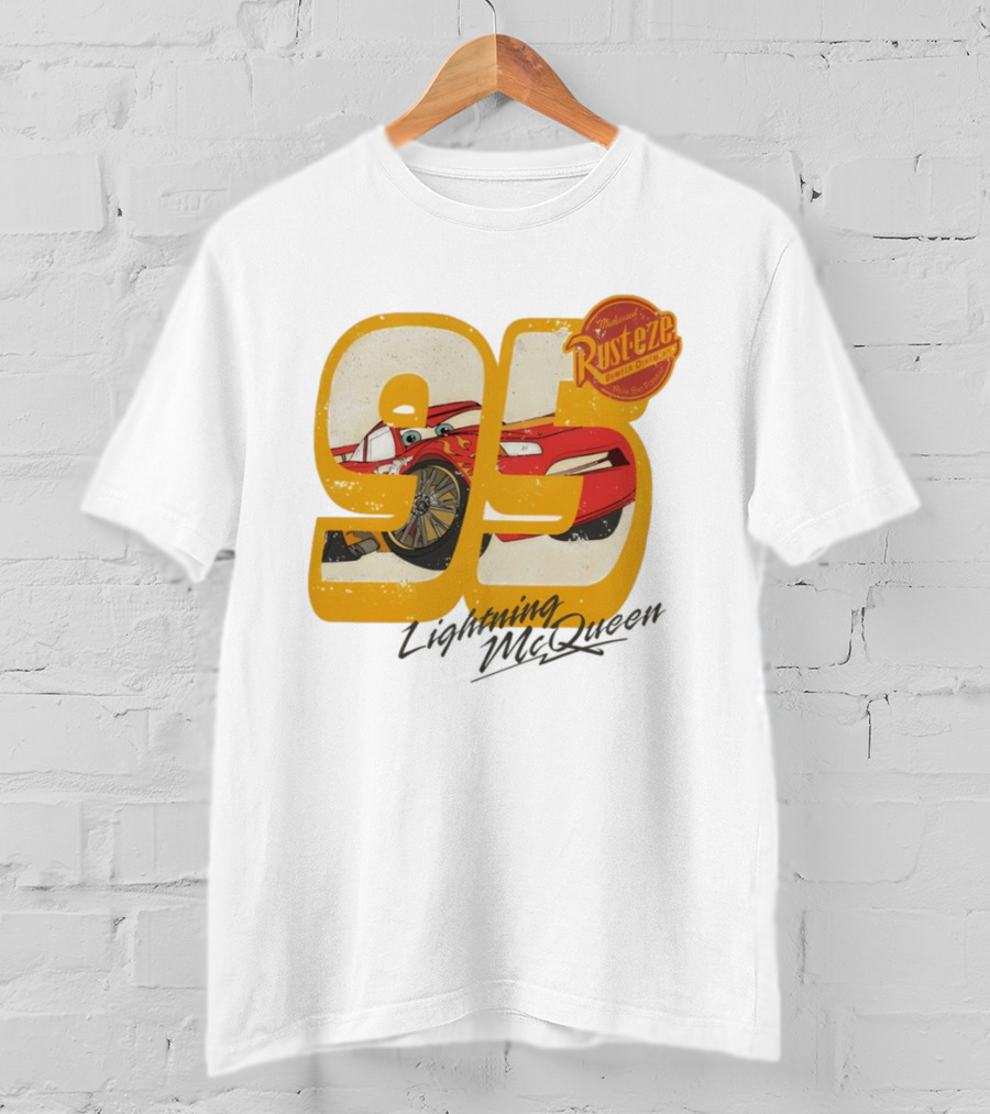 Lightning McQueen 95 Rust-eze Bumper Ointment Disneyworld Cars T-Shirt