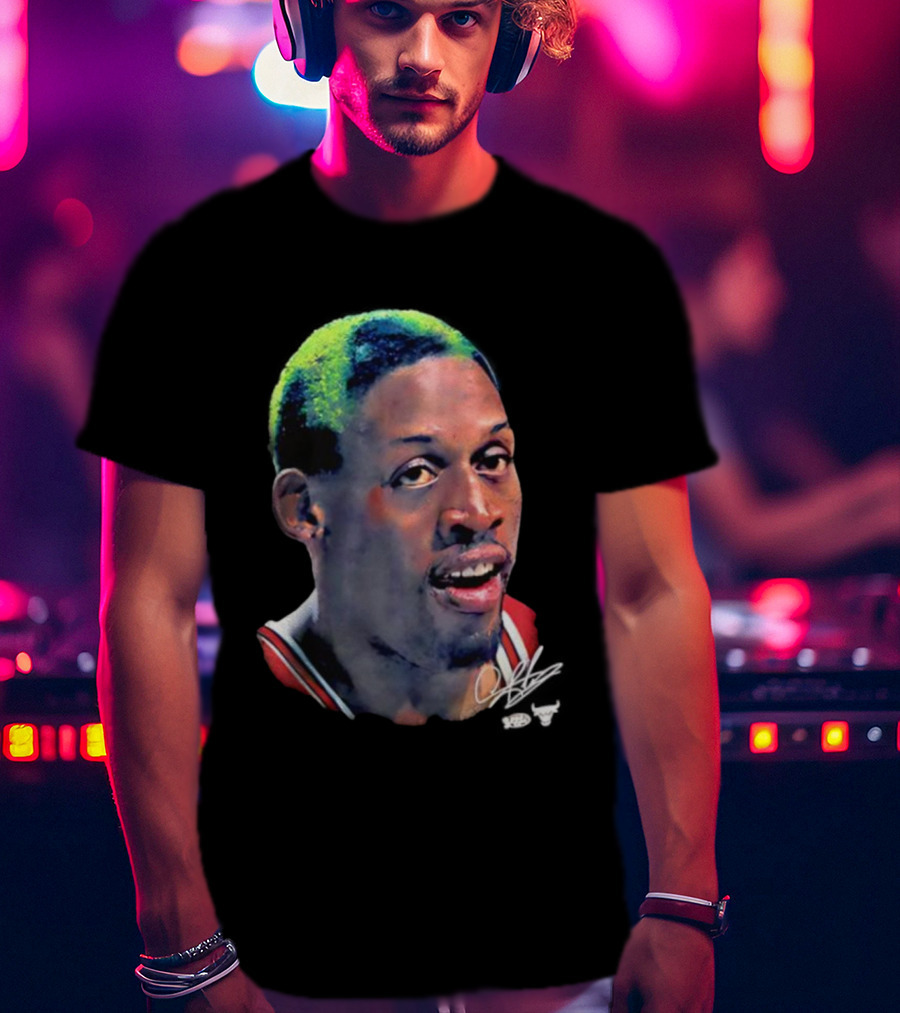 Chicago Bulls Dennis Rodman Big Face Signature T-Shirt