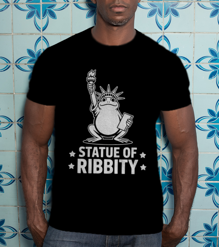 Portland Frog Statue Of Liberty Ribbity Political Humor T-Shirt
