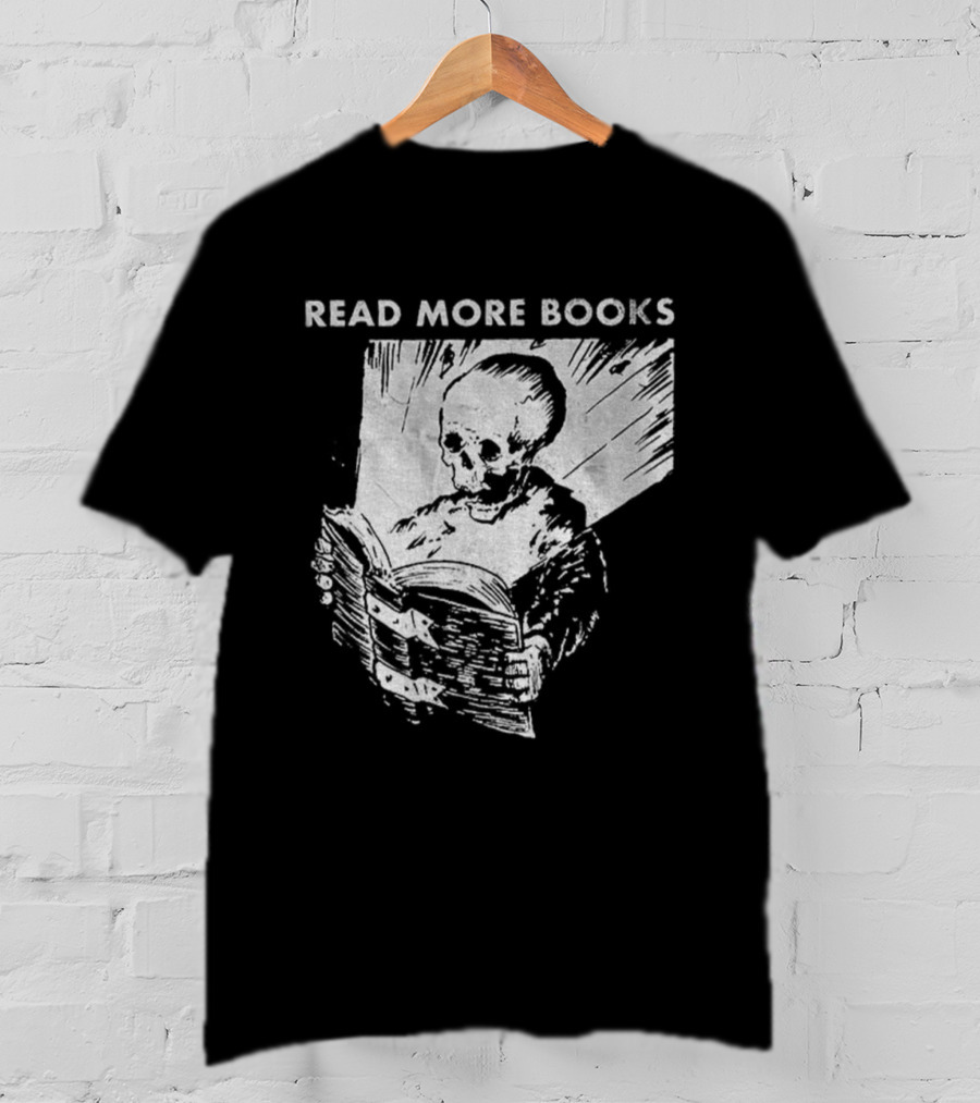 Read More Books Skeleton Vintage Style T-Shirt
