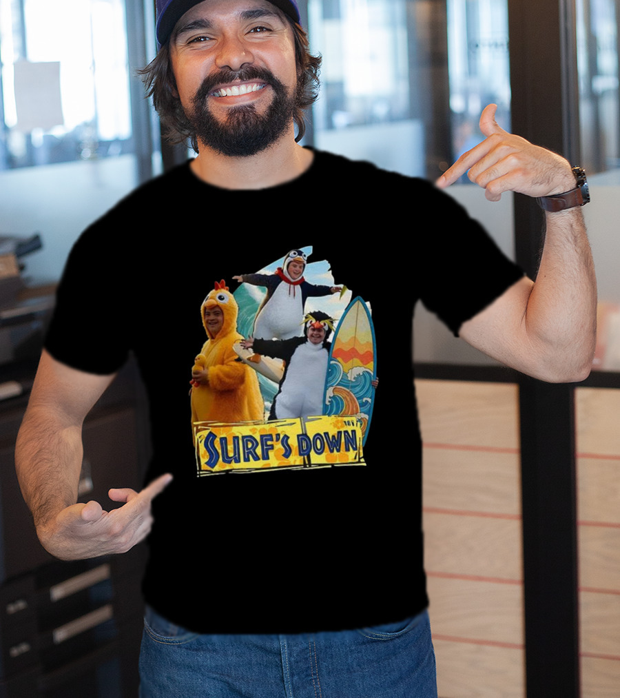 Penguins Surf's Down Wave Costume Fun T-Shirt