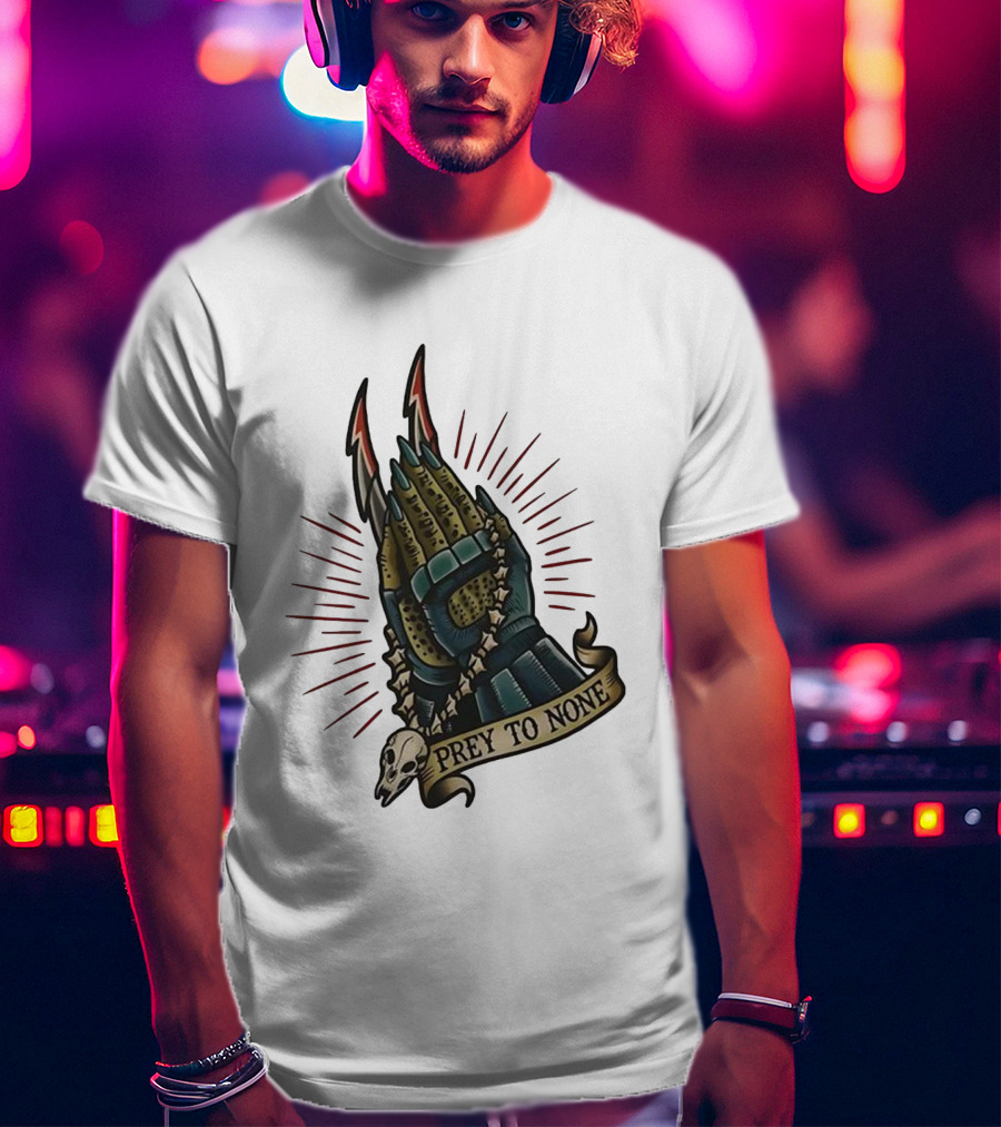 Prey To None Alien Claw With Skull And Star Chain T-Shirt