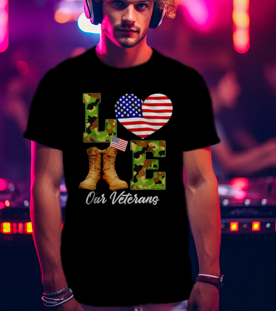 Love Veterans Day American Flag Military Camouflage Boots T-Shirt