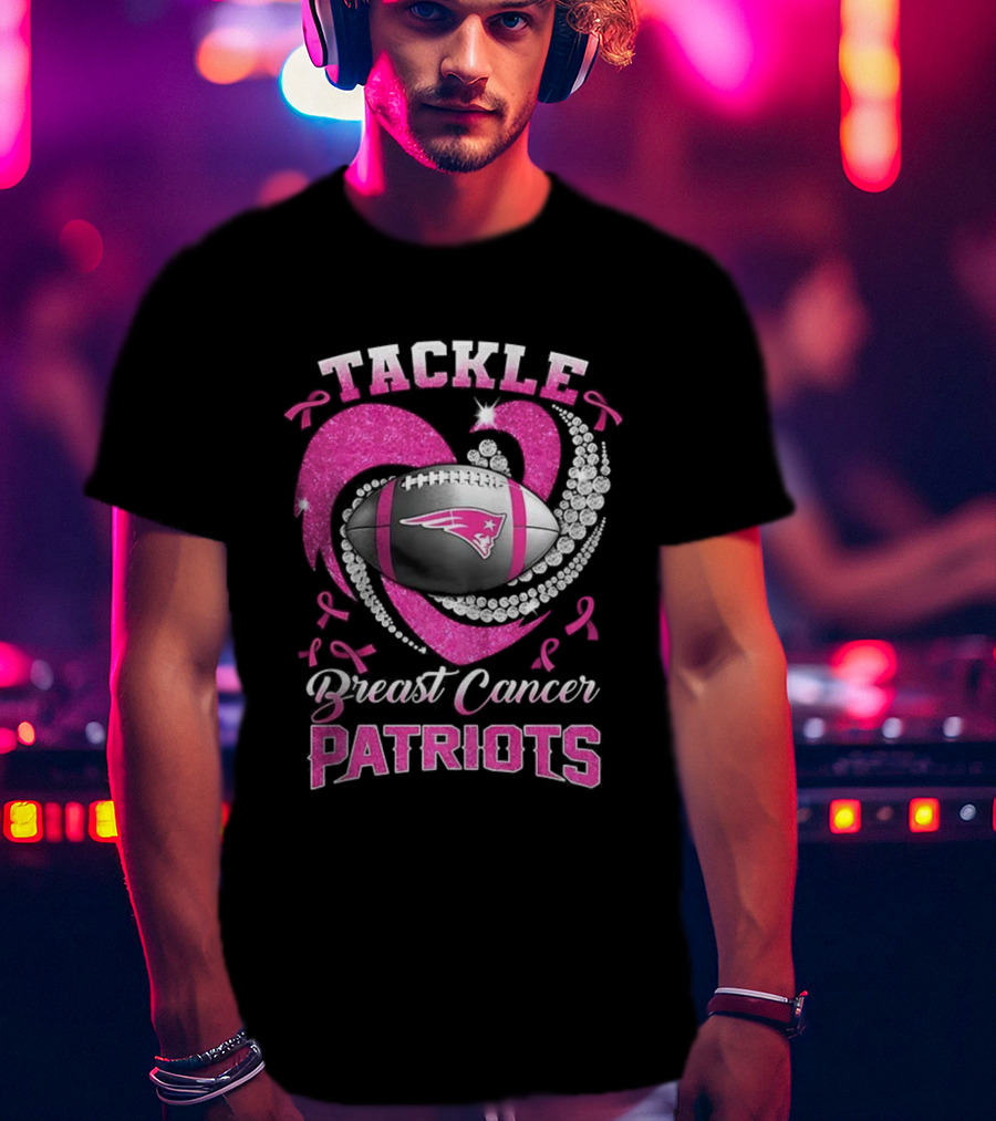 Tackle Breast Cancer New England Patriots Pink Ribbon Heart Football T-Shirt