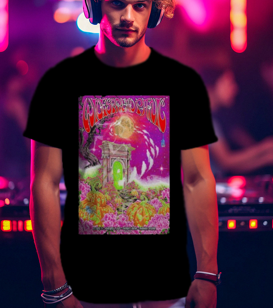 Widespread Panic Savannah Tour Spooky Pink Pumpkin Gateway October 31 2025 T-Shirt