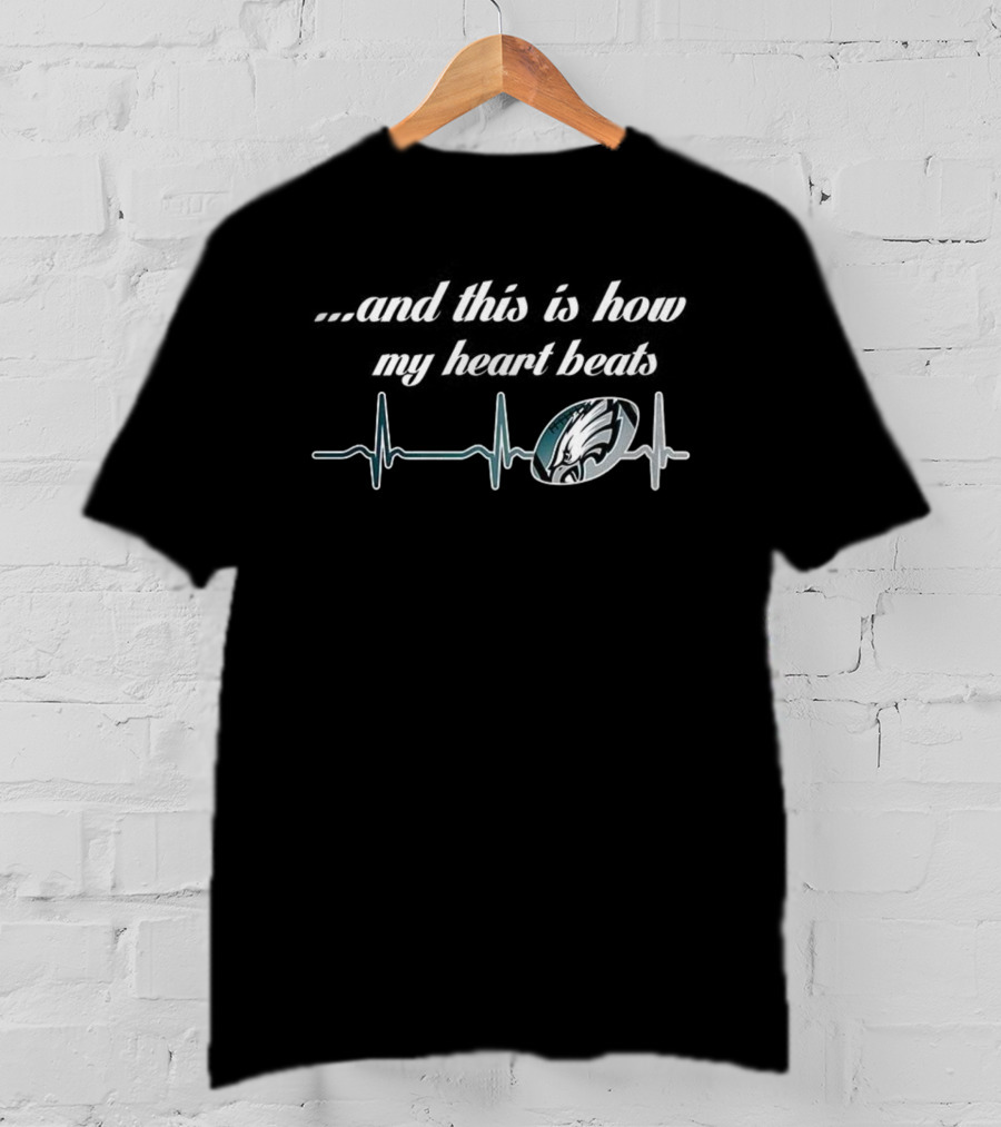 Philadelphia Eagles Heartbeat Pulse Football Lover T-Shirt