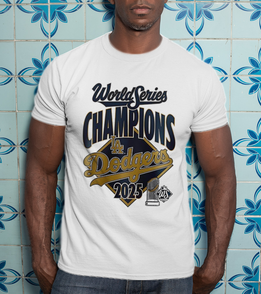 Los Angeles Dodgers 2025 World Series Champions Team Signature T-Shirt