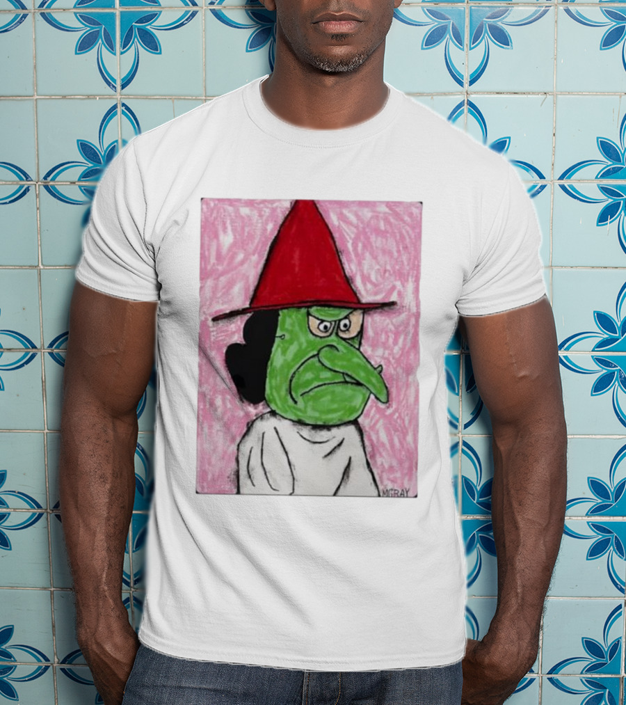 Lucy Van Pelt Witch Costume Red Hat Green Face MGRAY T-Shirt