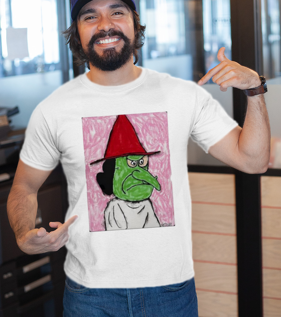 Lucy Van Pelt Witch Costume Red Hat Green Face MGRAY T-Shirt