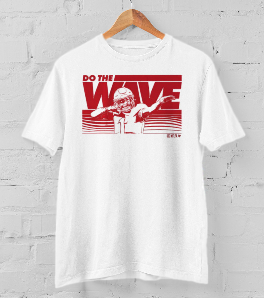 Xavier Worthy Do The Wave Texas Longhorns Victory Celebration T-Shirt