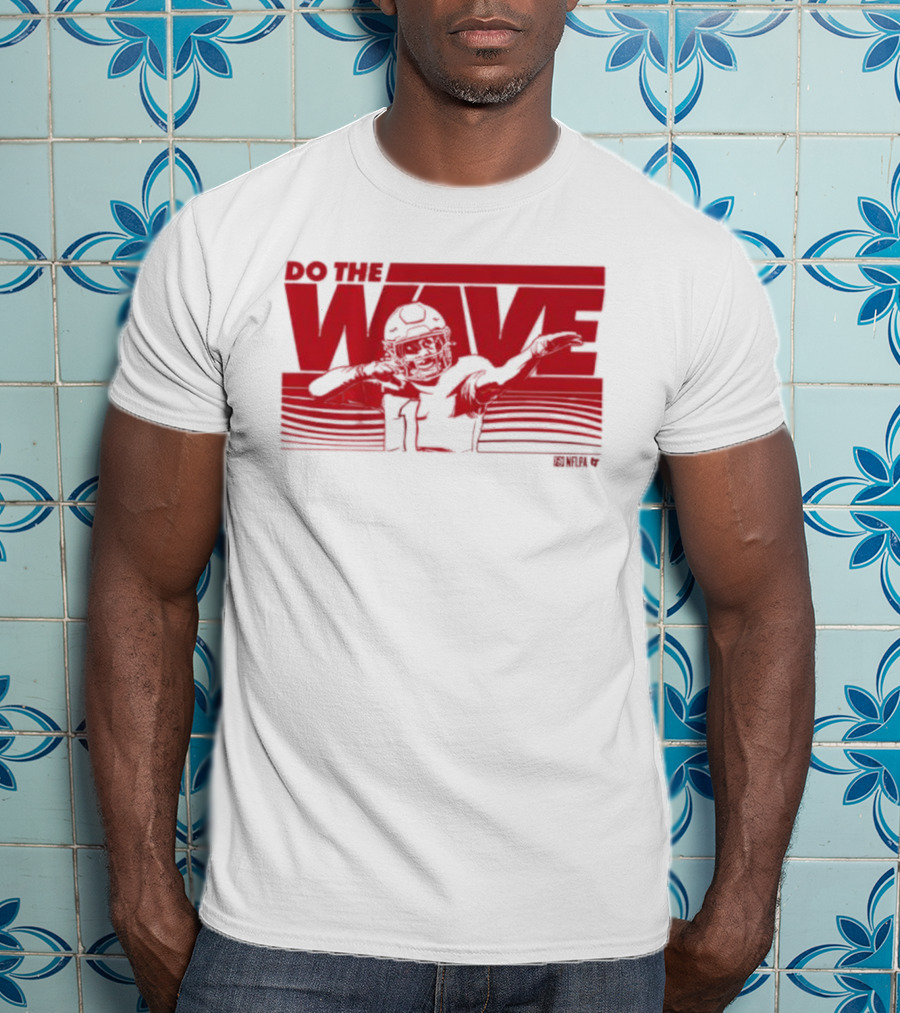 Xavier Worthy Do The Wave Texas Longhorns Victory Celebration T-Shirt