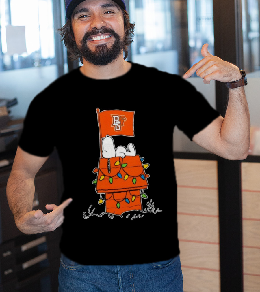 Bowling Green Falcons Snoopy Doghouse Christmas Lights T-Shirt
