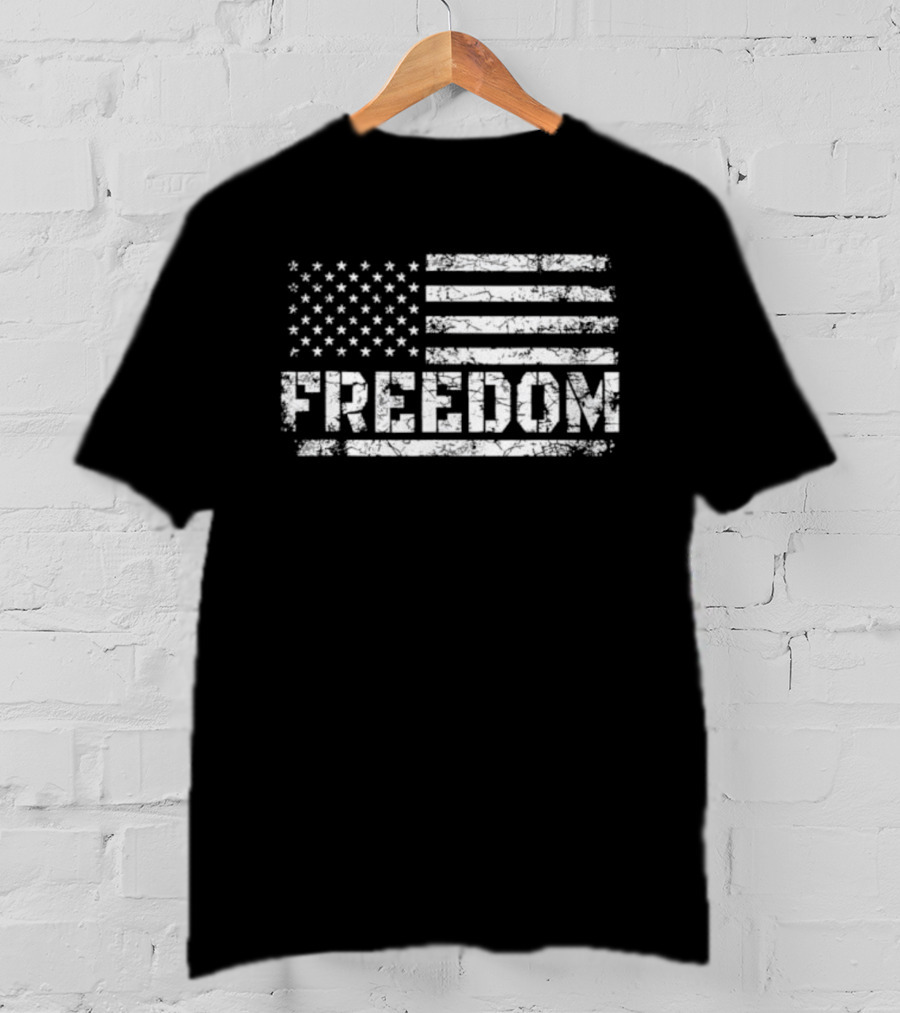USA Flag Distressed Freedom Grunge Style T-Shirt