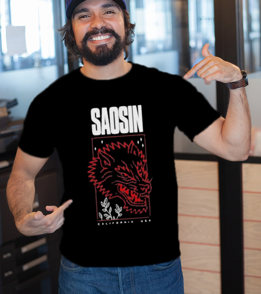 Saosin California USA Wolf Red Outline Design T-Shirt