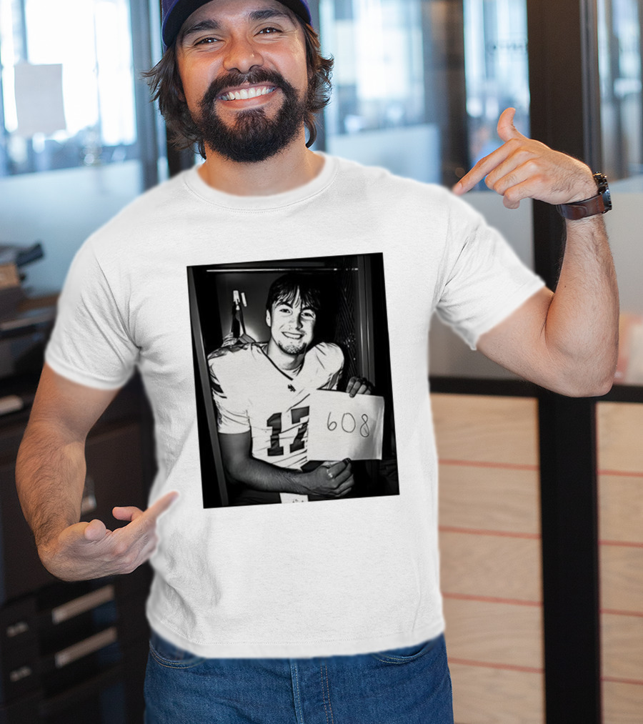 Drew Mestemaker 608 North Texas Mean Green Football Player 17 T-Shirt