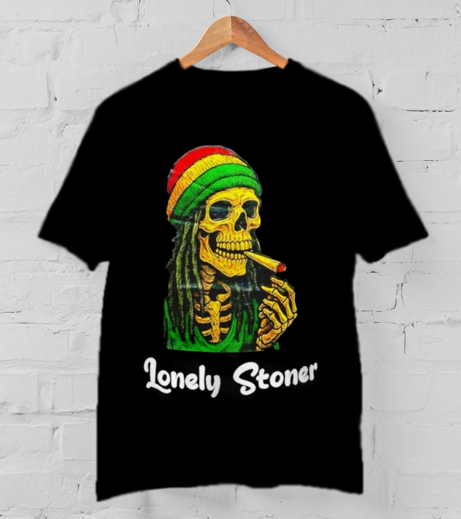 Lonely Stoner Dreadlocked Skull Smoking Rasta Colors T-Shirt