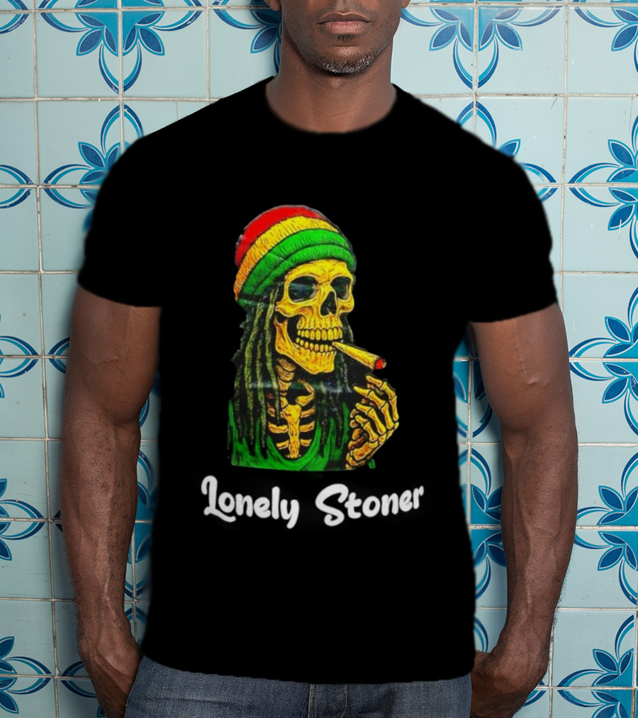 Lonely Stoner Dreadlocked Skull Smoking Rasta Colors T-Shirt