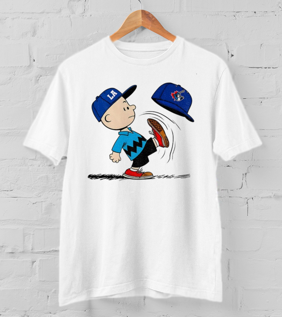 Los Angeles Dodgers LA Cap Charlie Brown Kicking Toronto Blue Jays Hat Peanuts Crossover T-Shirt