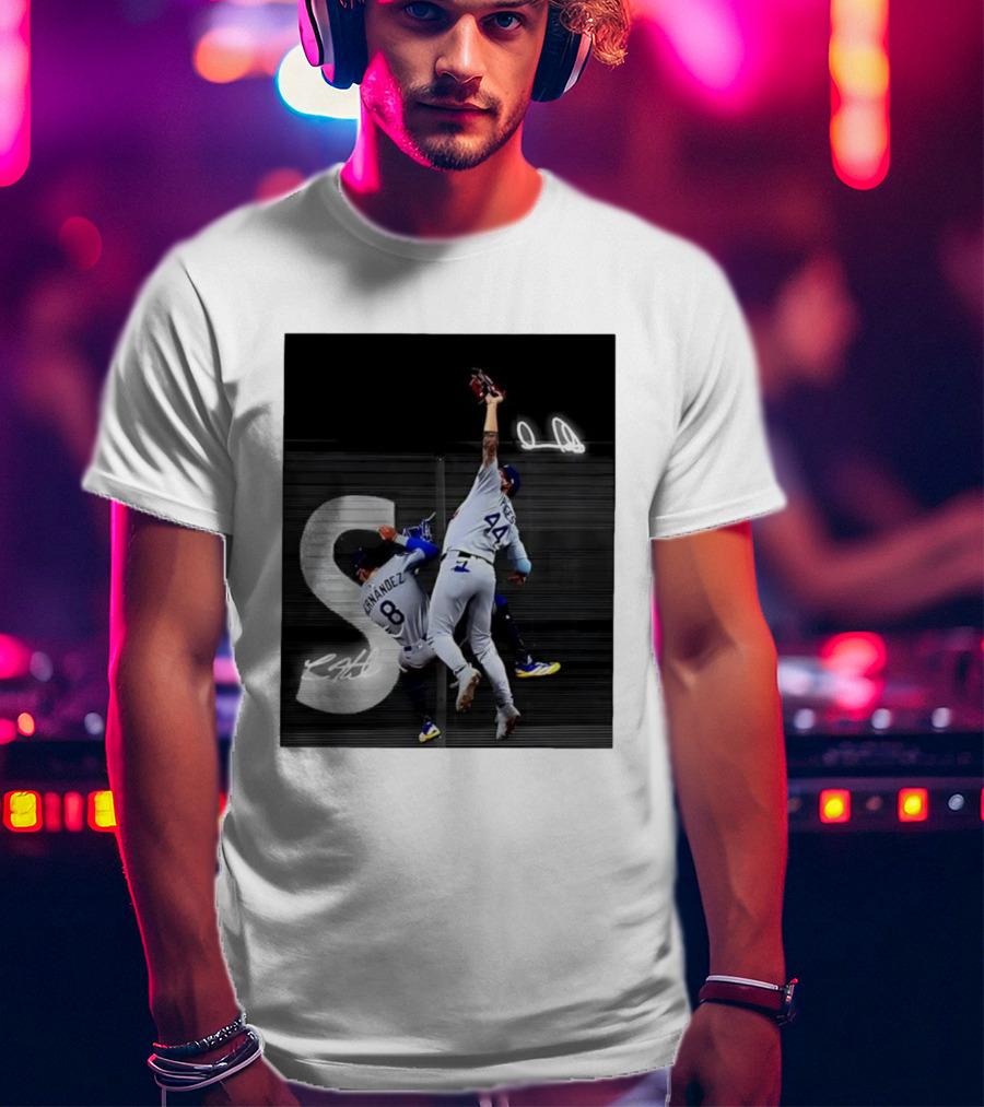 World Series Game 7 Hernández 8 Pages 44 Signatures T-Shirt
