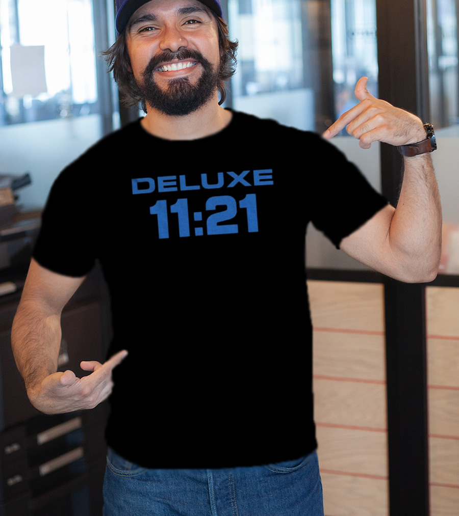 DELUXE 11 21 Album Tate McRae So Close To What T-Shirt