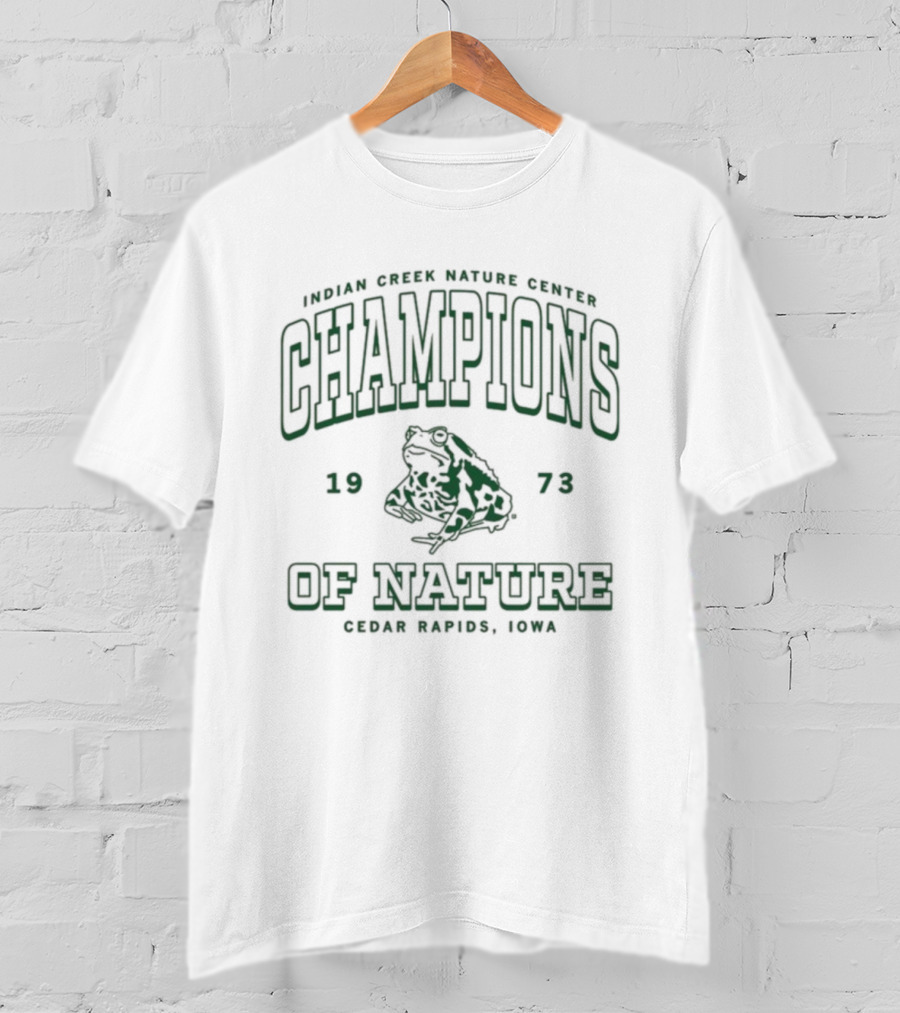 Indian Creek Nature Center Champions Of Nature 1973 Frog Cedar Rapids Iowa T-Shirt