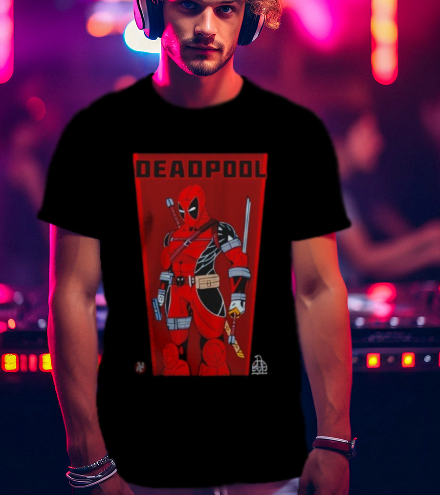 Deadpool Classic Comic Stance Red Black Sword Katanas T-Shirt