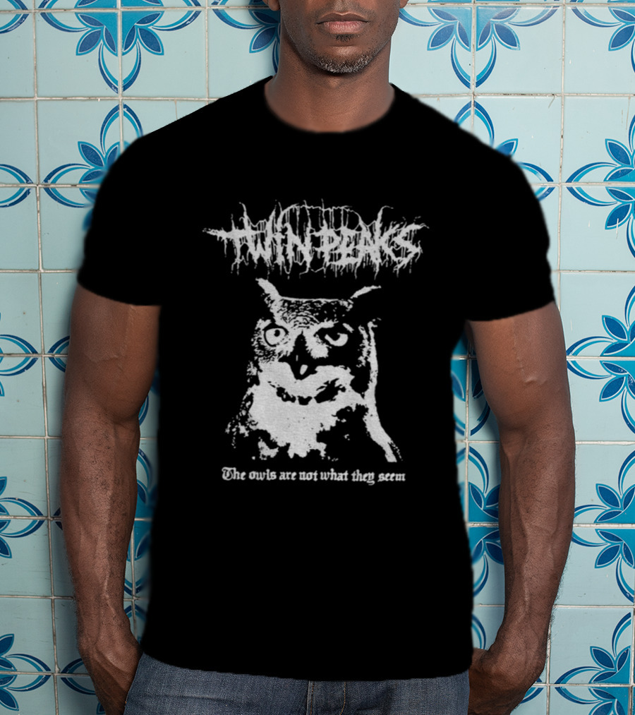 Twin Peaks The Owls Are Not What They Seem Mysterious Owl Graphic T-Shirt
