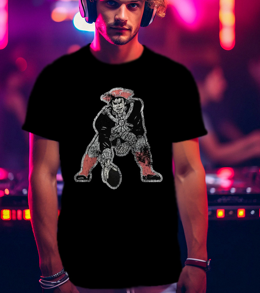 New England Patriots Vintage Pat Patriot NFL 2000s T-Shirt