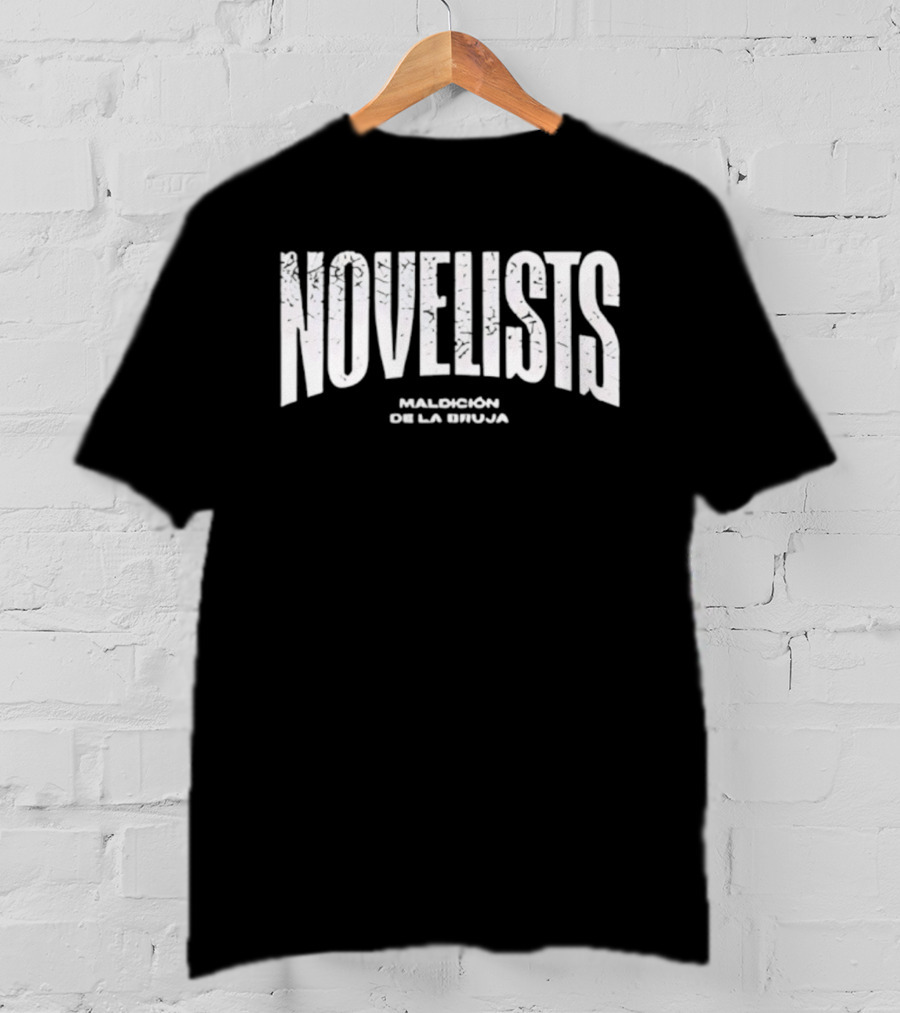 Novelists Maldición De La Bruja T-Shirt