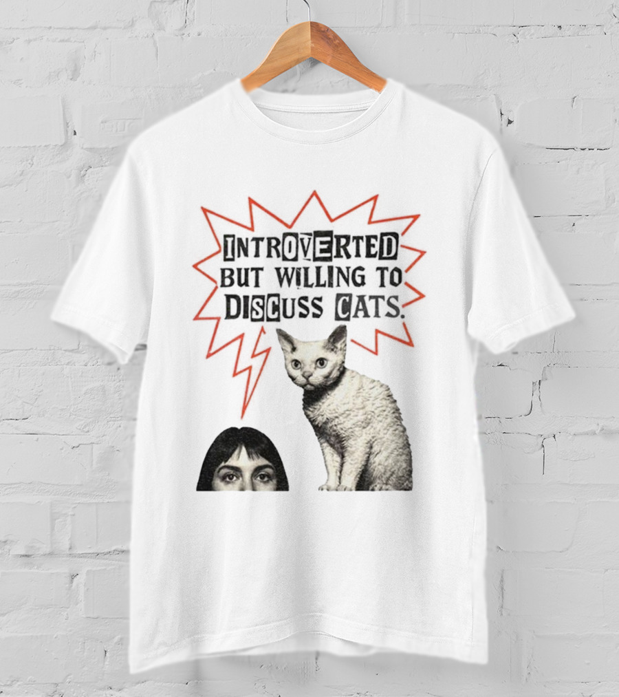 Introverted But Willing To Discuss Cats Vintage Style Funny Cat Design T-Shirt