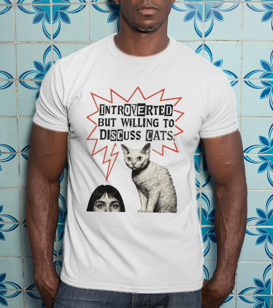 Introverted But Willing To Discuss Cats Vintage Style Funny Cat Design T-Shirt