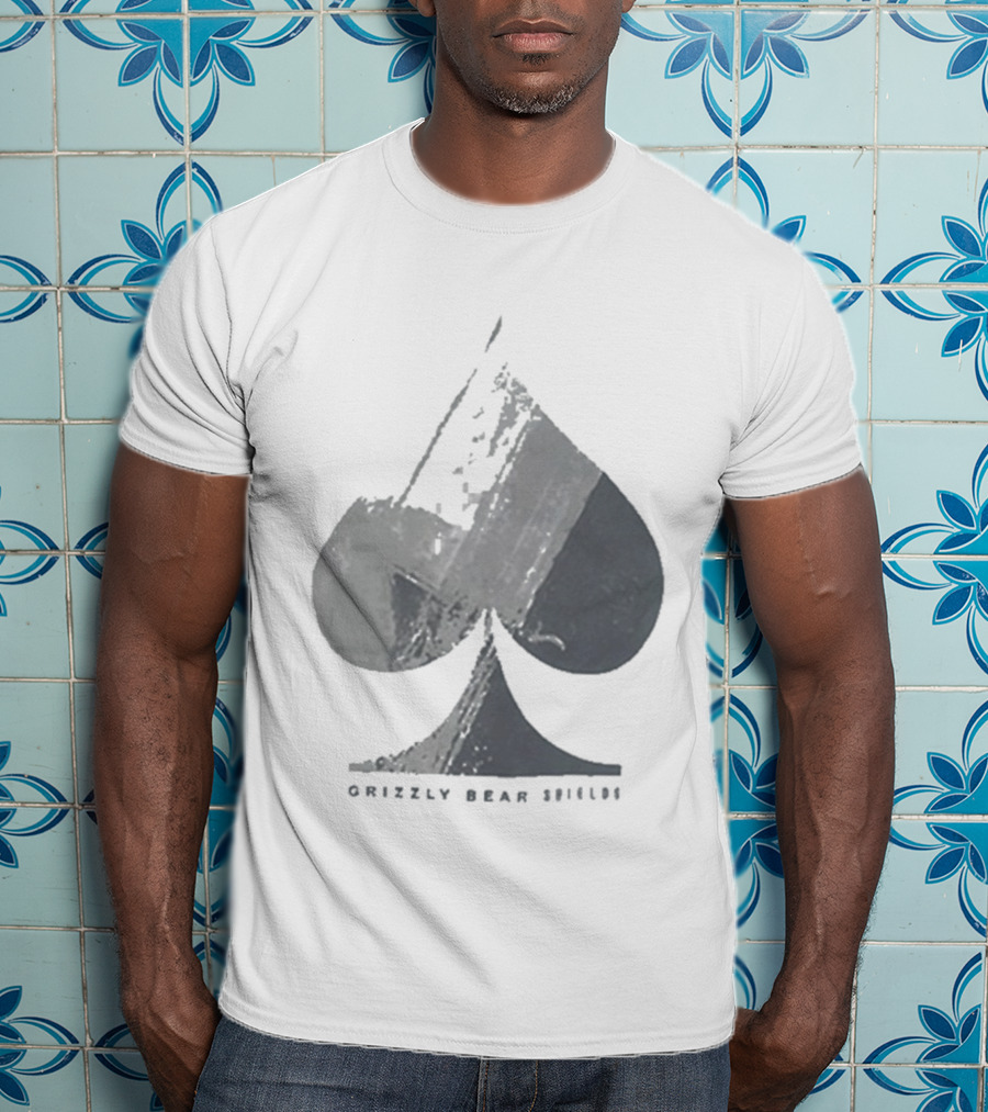 Grizzly Bear Shields Distressed Spade Symbol T-Shirt