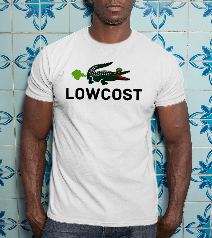 LOWCOST Crocodile With Green Puff And Red Mouth T-Shirt