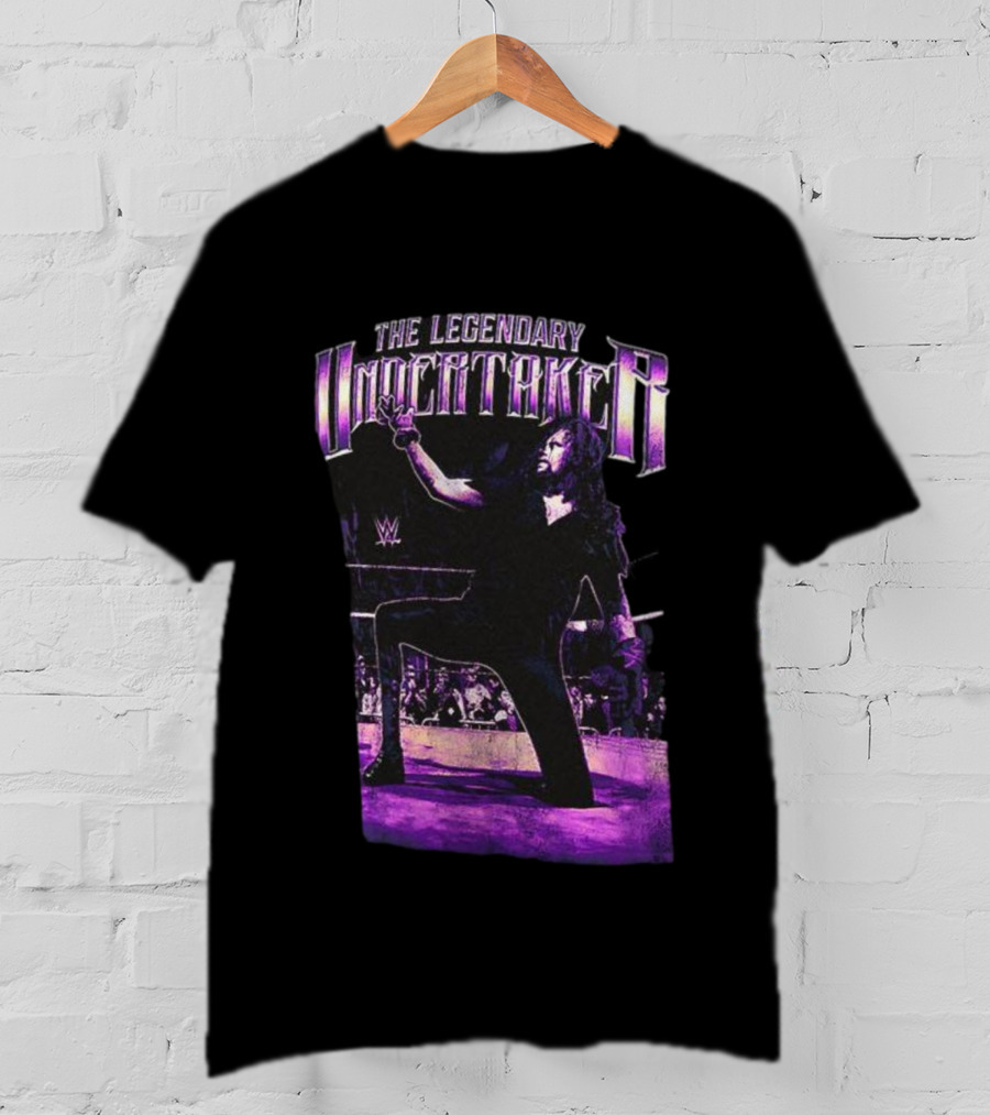 The Legendary Undertaker WWE 35 Years Kneeling Pose T-Shirt