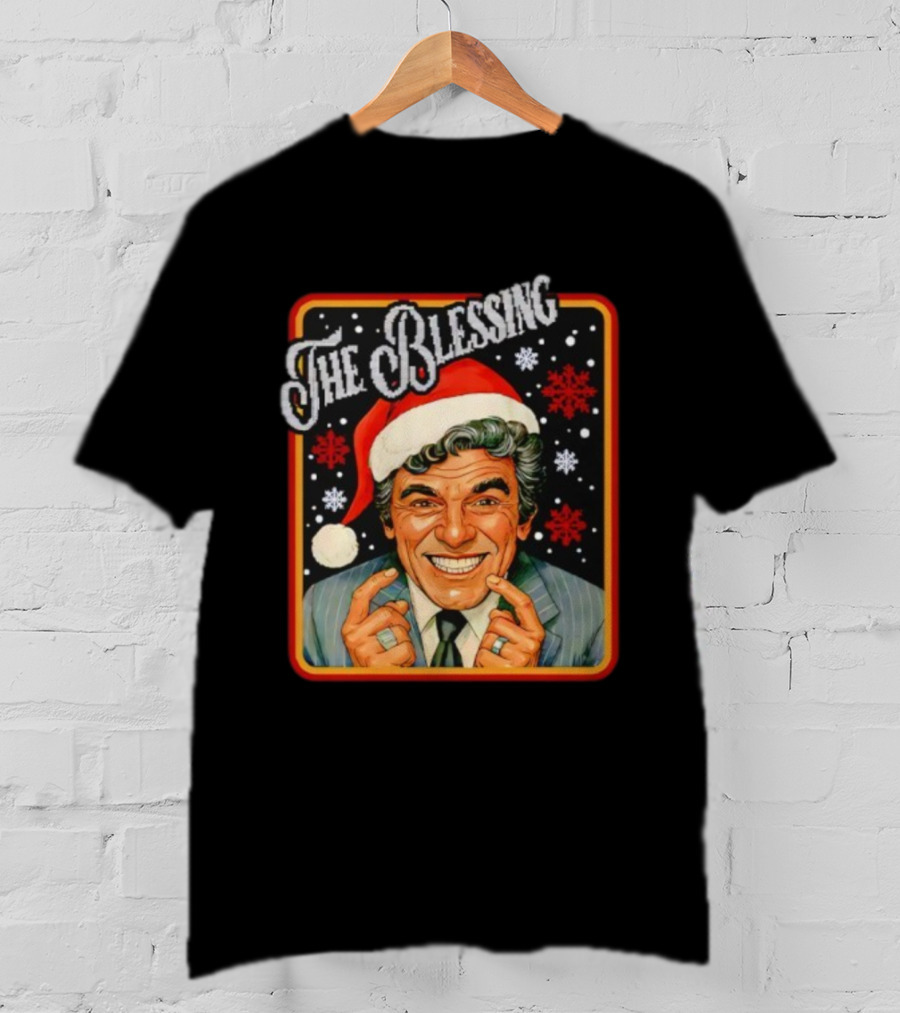 Uncle Lewis The Blessing Santa Hat Christmas Vacation Snowflakes T-Shirt