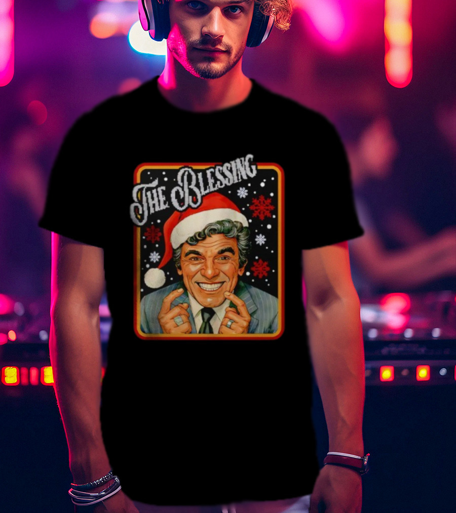 Uncle Lewis The Blessing Santa Hat Christmas Vacation Snowflakes T-Shirt