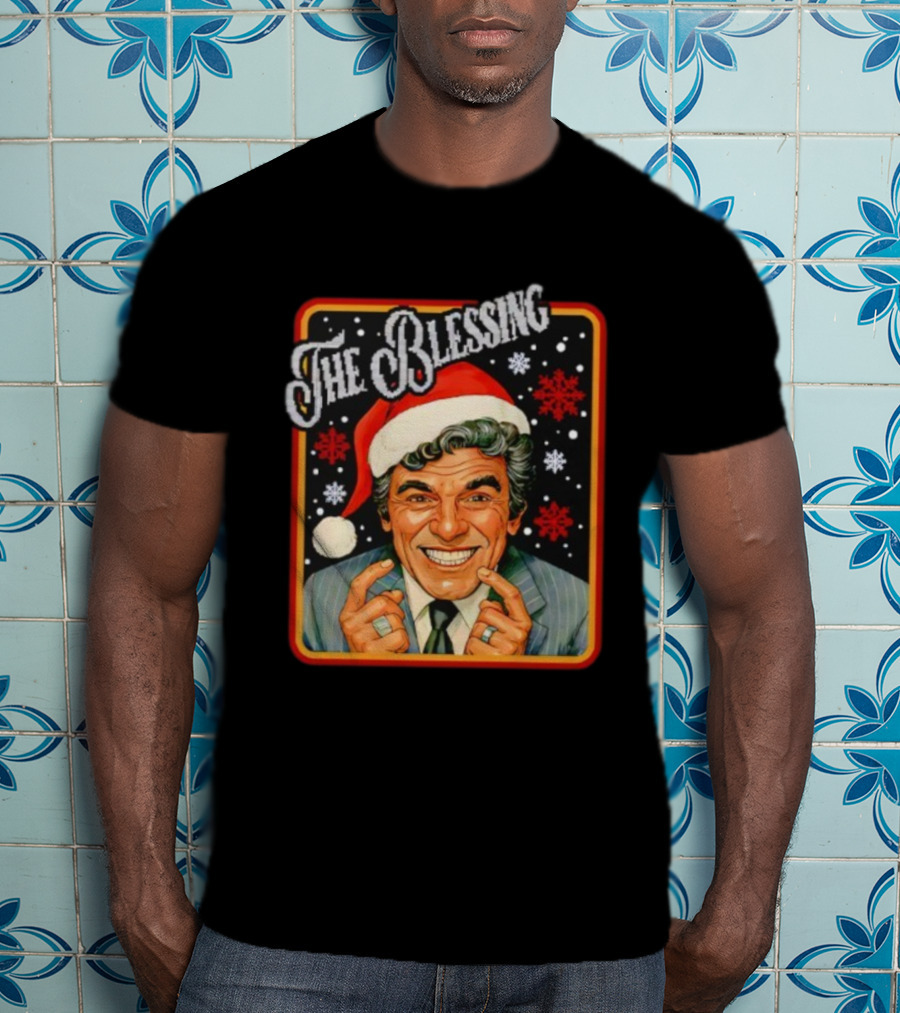 Uncle Lewis The Blessing Santa Hat Christmas Vacation Snowflakes T-Shirt