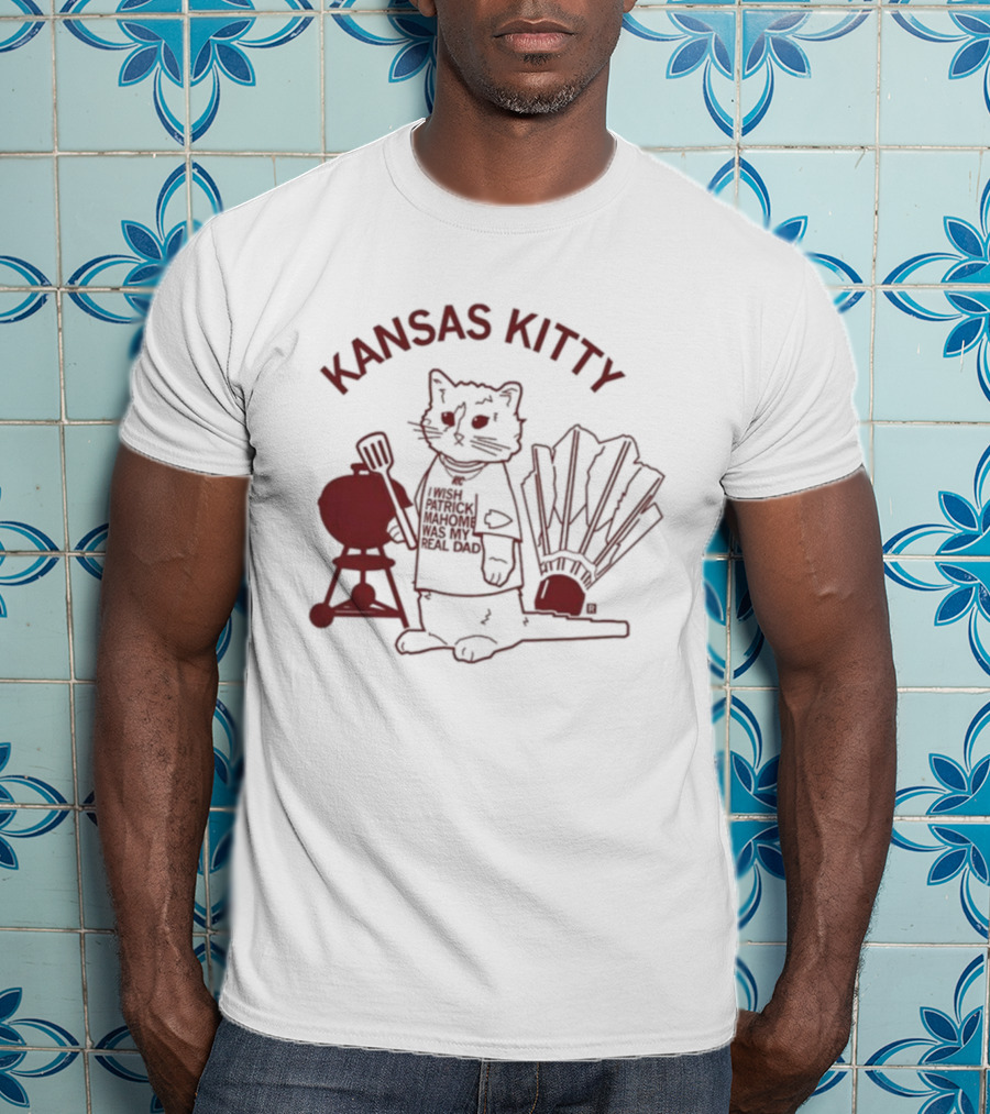 Kansas Kitty I Wish Patrick Mahomes Was My Real Dad Cat BBQ Grill Fan T-Shirt